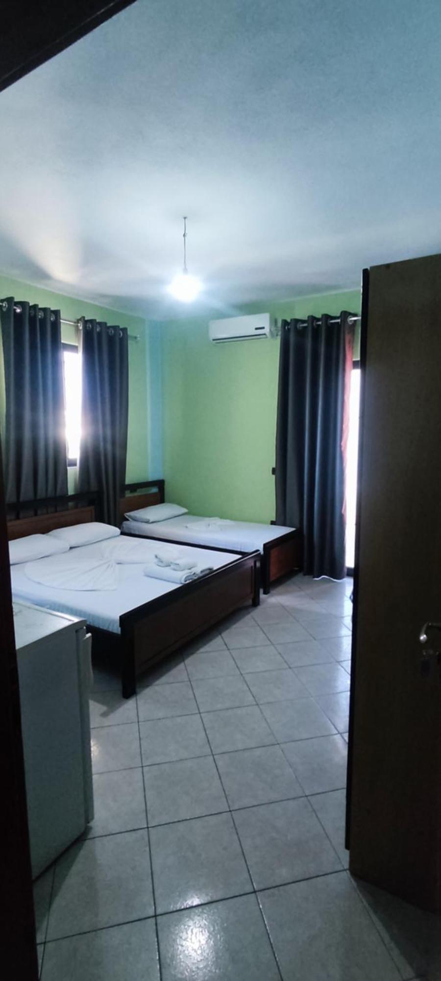 Festim Hotel Durrës Kültér fotó