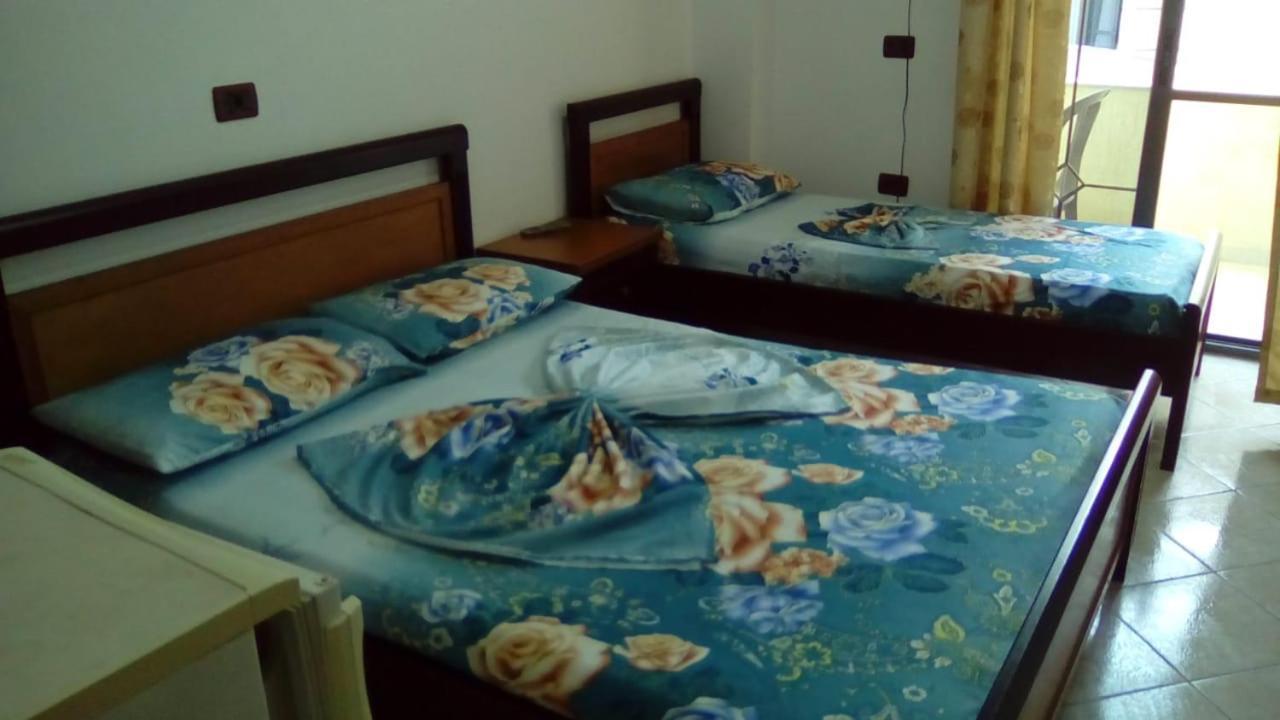 Festim Hotel Durrës Kültér fotó