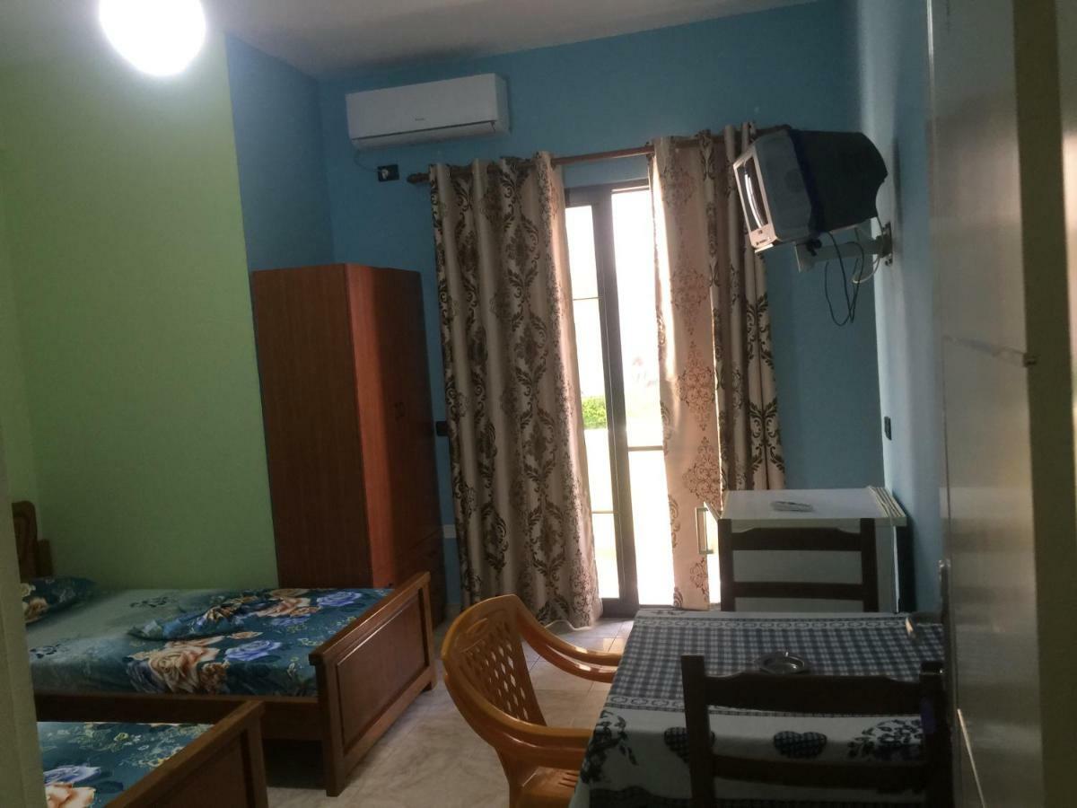 Festim Hotel Durrës Kültér fotó